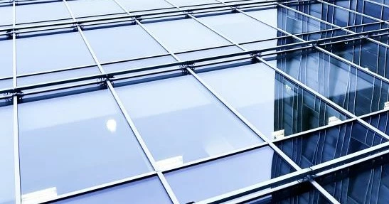 Cost of Safety Glass in Canada Is $40.9 per Square Meter.