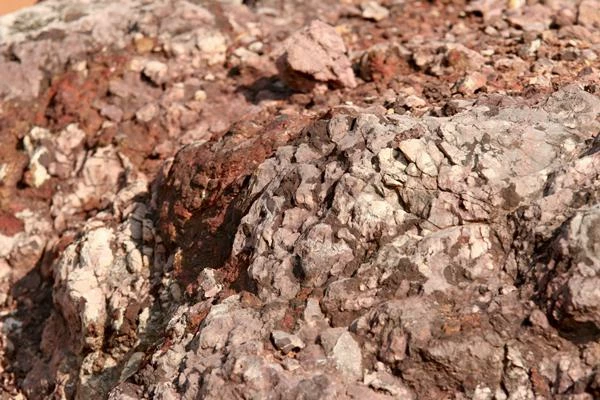 August 2023 Sees $3.6M Rise in Bauxite Imports in Spain